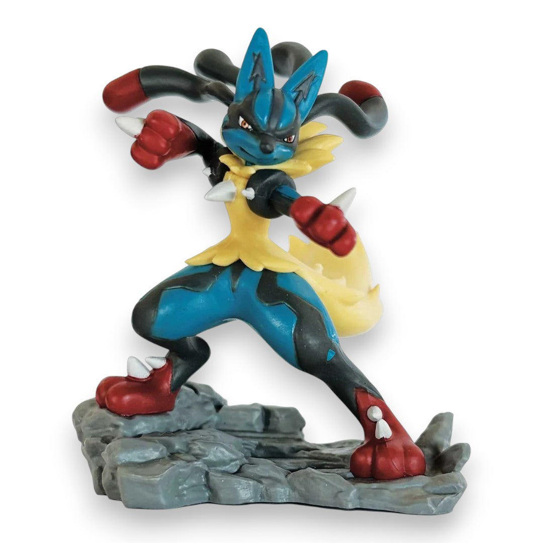 Pokémon TCG: Mega Lucario ex Figure Collection